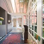 Hotel Du Dragon 4*